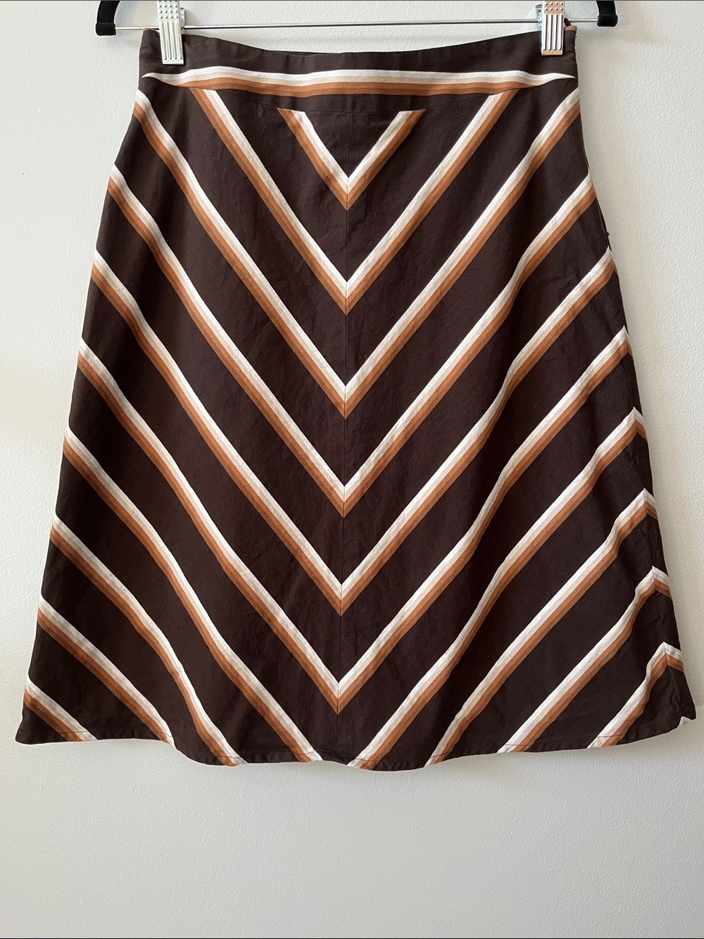 Banana republic chevron print stripes brown Aline cotton skirt Y2K does 70’s